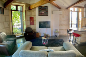 The Duplex- Air-conditioned 3 bedrooms in the center of Montpellier!